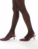 Женственные колготки со швом из сердечек