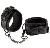 Чёрные наручники на цепочке Couture Cuffs