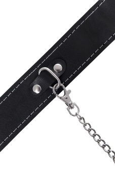 Кожаный двухслойный ошейник с белой строчкой и поводком