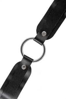 Черный кожаный чокер-ошейник со скруглёнными углами