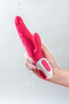 Ярко-розовый вибратор Satisfyer Mr. Rabbit с клиторальным отростком - 22,1 см.