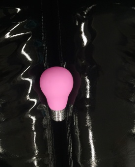 Силиконовая лампочка с вибрацией Gvibe Gbulb розовая